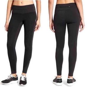 Athleta Windy Peak Tight Leggings Size Small NEW